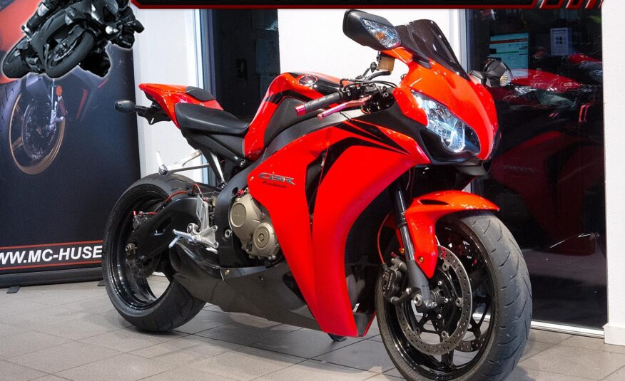 Honda CBR 1000 RR Fireblade