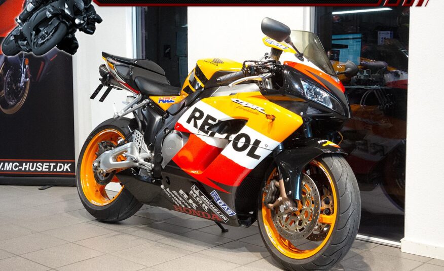 Honda CBR 1000 RR Fireblade