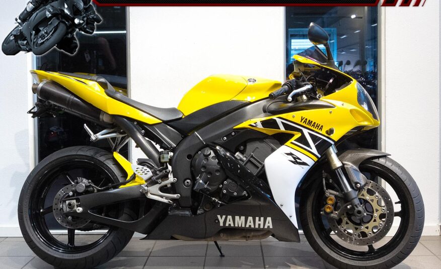 Yamaha YZF R1