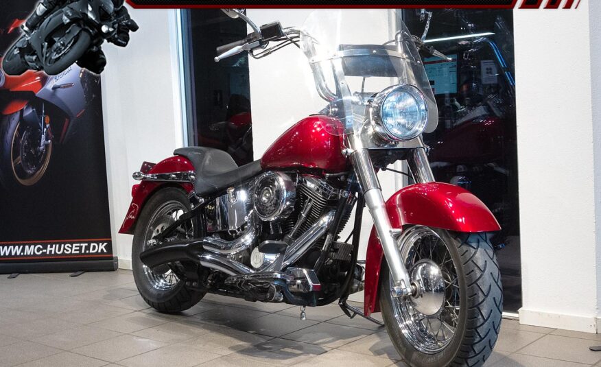 Harley-Davidson FLSTC Heritage Softail Classic